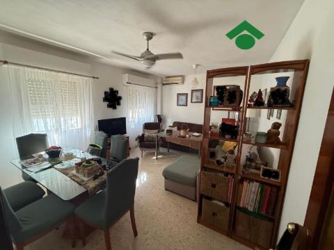 Piso en venta en La Caleta - La Viña