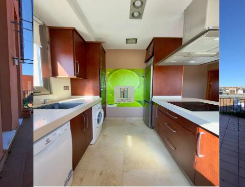Duplex en Novo Sancti Petri